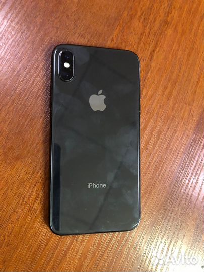iPhone X, 64 ГБ