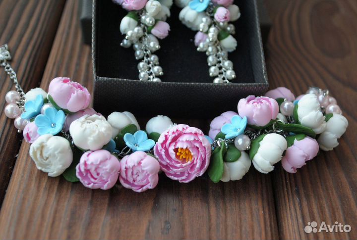 Браслет и серьги 