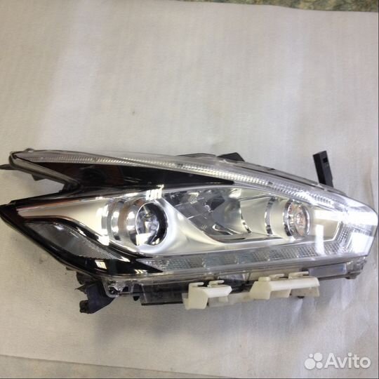 Фара правая LED диодная Nissan Murano Z52 с 2014