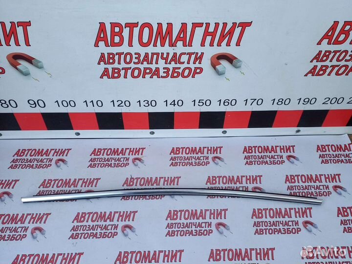 Молдинг стекла двери задней левой Шкода Кодиак