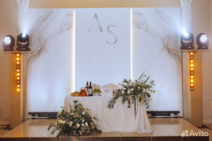Свадебный президиум и фотозона
