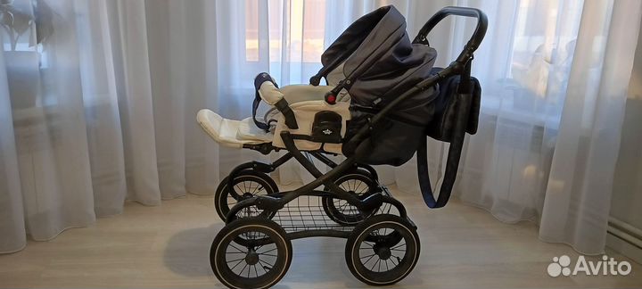 Коляска Tutis zippy 2 в 1 + автолюлька Cybex Aton