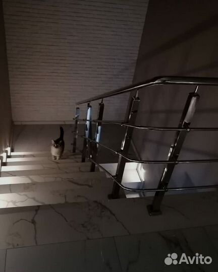 Лестница из кварца под ключ