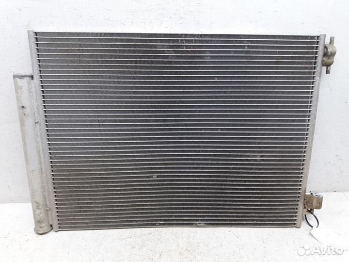 Радиатор кондиционера Renault Logan 2 2014