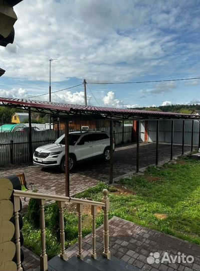 Навес металлический под поликарбонатом