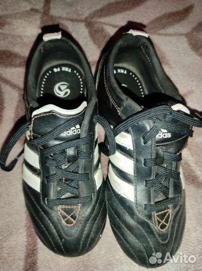 Футбольные бутсы р. 30