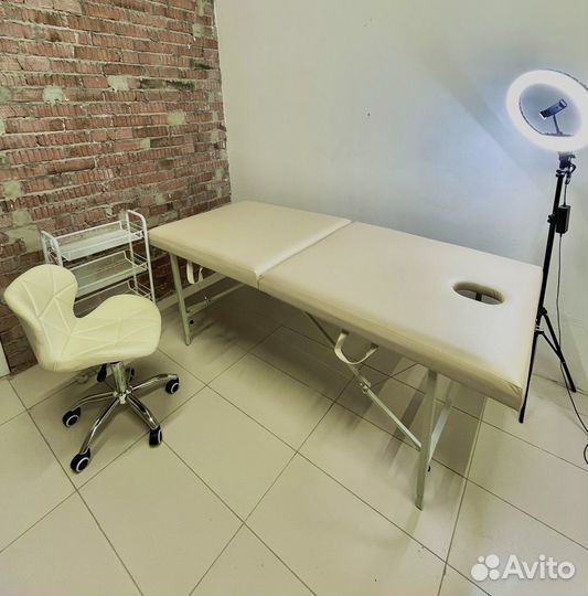 Массажный стол