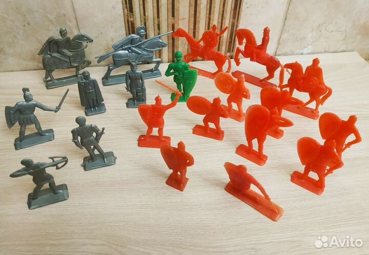 Солдатики пластмассовые СССР