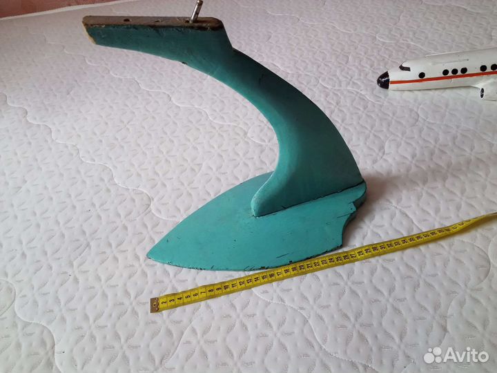 Модель самолёта Ту-124