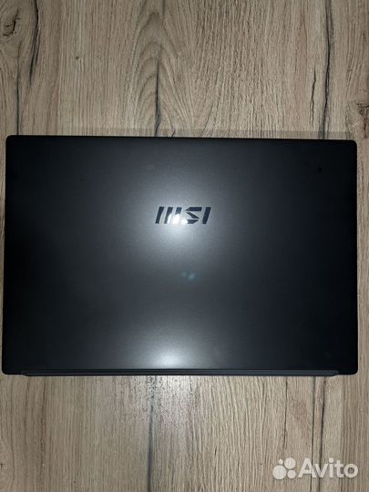 Ноутбук MSI modern 15
