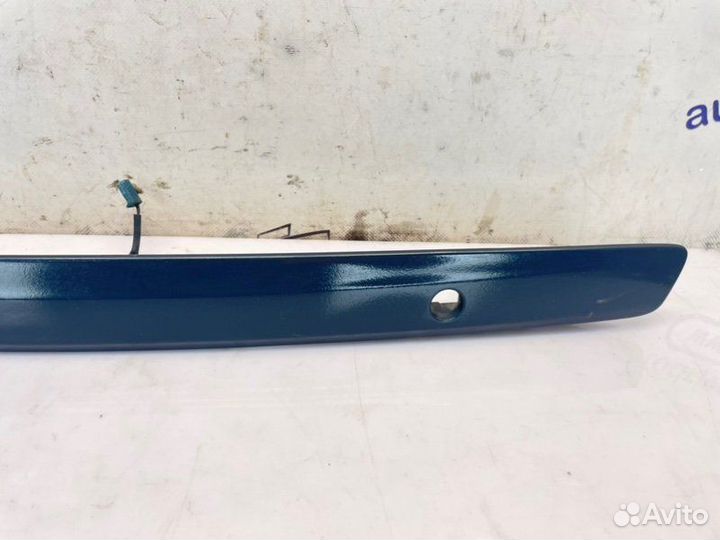 Накладка на крышку багажника задняя Toyota Corolla