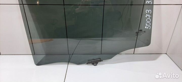 Стекло двери заднее левое (Hyundai Santa Fe II)