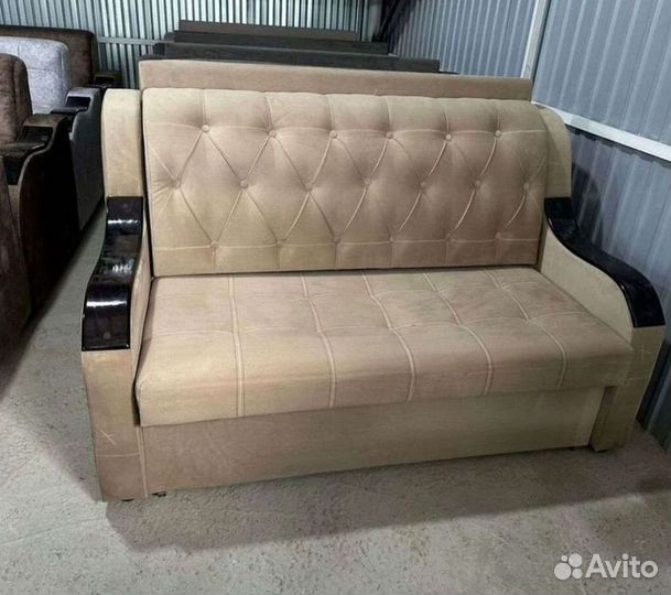 Мини диван раскладной в наличии не б/у