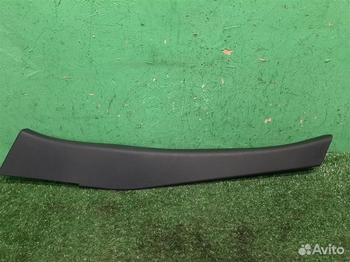 Накладка порога переднего левого внутри Renault S