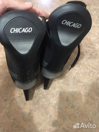 Коньки хоккейные