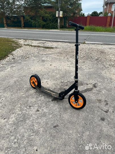 Продаю самокат