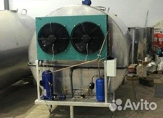 Танк охладитель молока закрытого типа 1000л г598