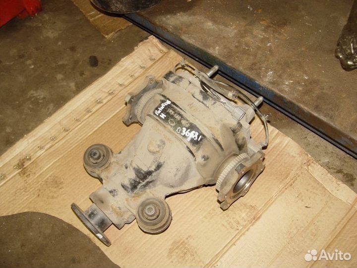 Задний редуктор Nissan pathfinder 2012г