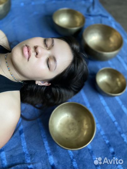 Массаж Тибетскими поющими чашами