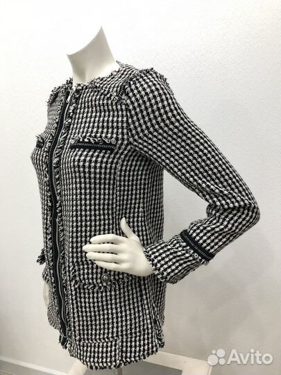 Пиджак женский trf outerwear 42 букле