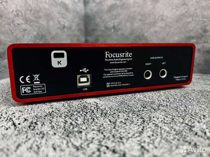 Звуковая карта Focusrite Scarlett 2i2 2nd gen