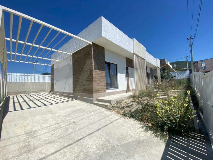 Дом 108 м² на участке 4 сот.