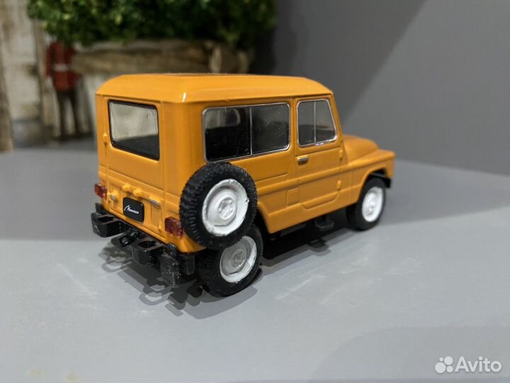 Модель автомобиля Москвич 2150