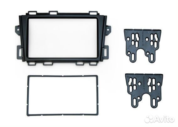 Переходные рамки для магнитол на Nissan