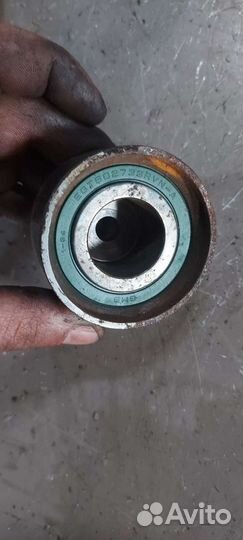 Ролик натяжной на Mitsubishi 4G 93