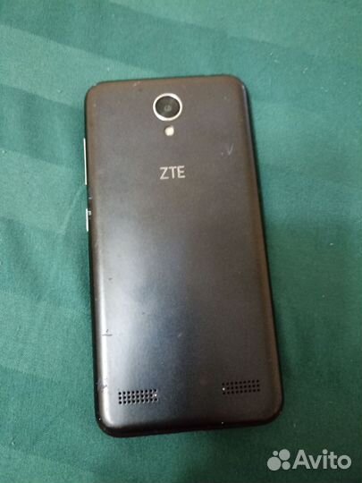 ZTE Blade A520, 2/16 ГБ