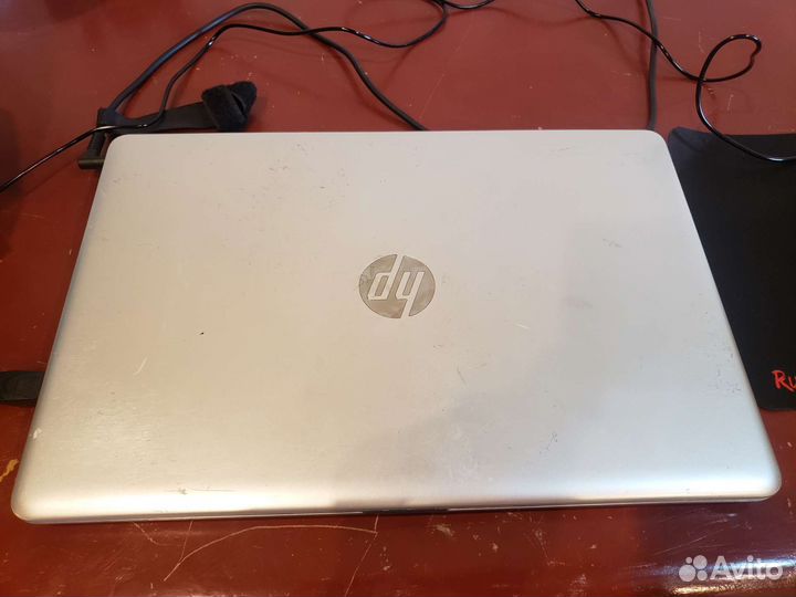 Ноутбук HP i7-8550U 8 гб DDR4, M340 4Gb, 1 Tb