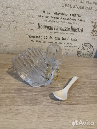 Икорница лебедь с ложкой