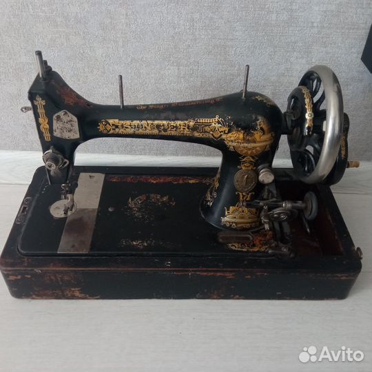 Швейная машинка zinger антикварная