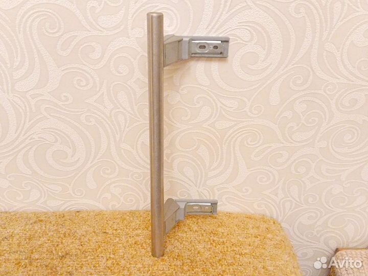 Ручка от холодильника либхер