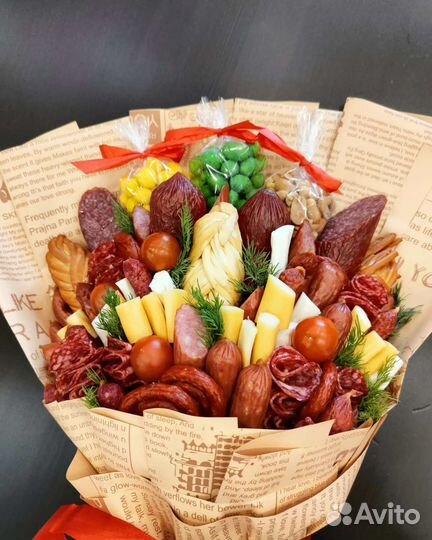 Съедобные букеты,мужские колбасные букеты