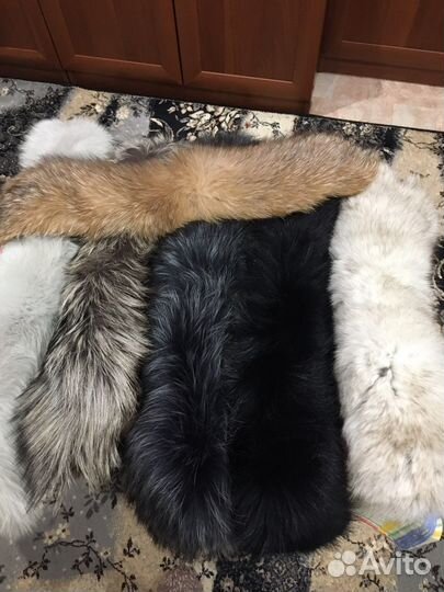 Воротник и опушки из натурального меха