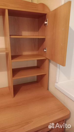 Компьютерный стол