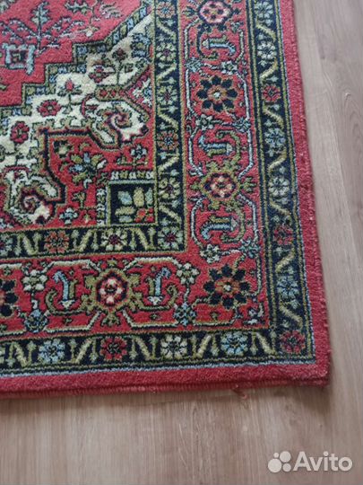 Ковер шерстяной