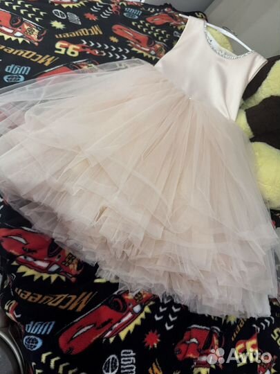 Нарядное платье для девочки 116 122