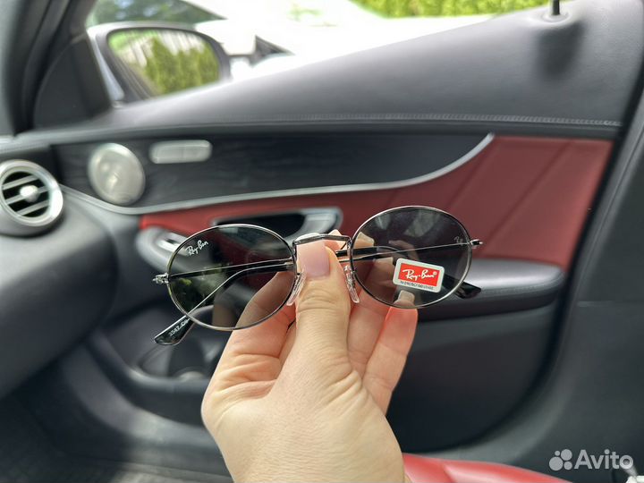 Солнцезащитные очки Ray-Ban