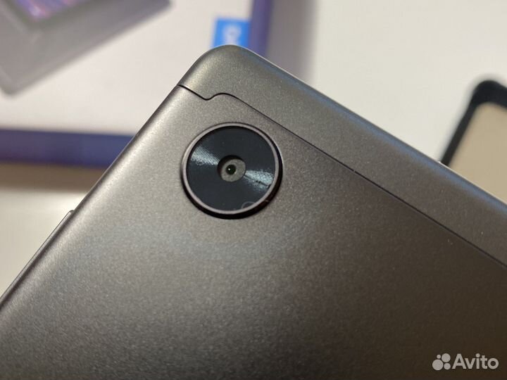 Lenovo tab m10 fhd plus