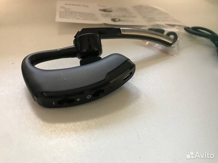 Гарнитура Bluetooth V8