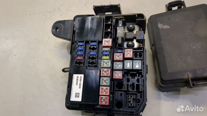 Блок предохранителей Hyundai i20 2014, 2015