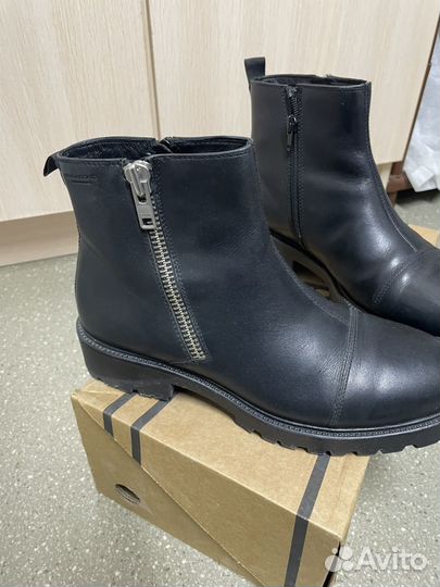 Ботинки женские зимние 39