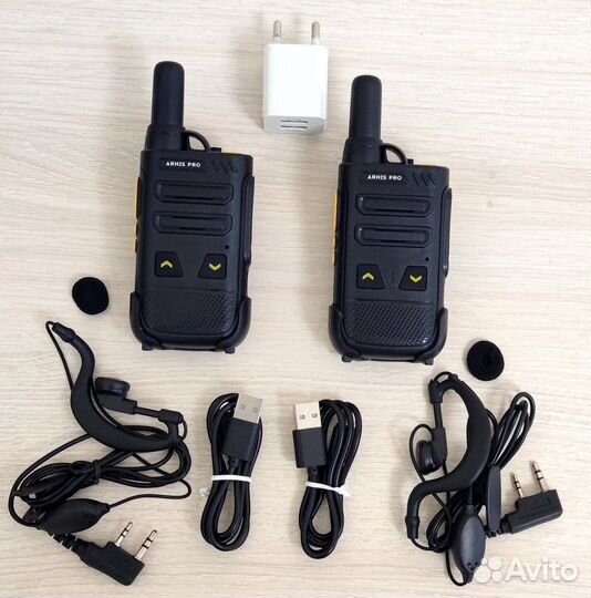 Рация с гарнитурой на строительный объект