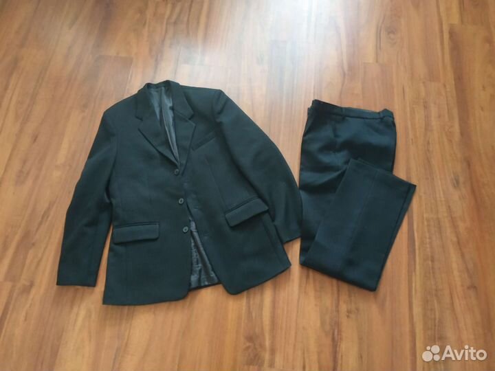 Костюм классический черный