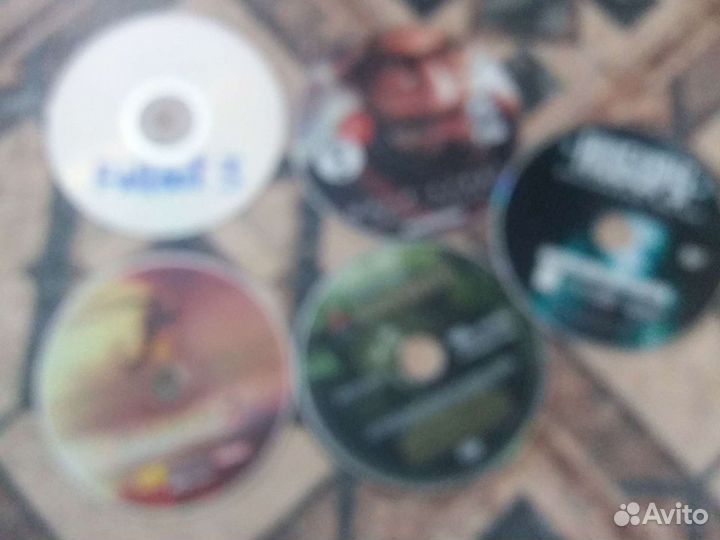 Компьютерная игры и музыкальные диски
