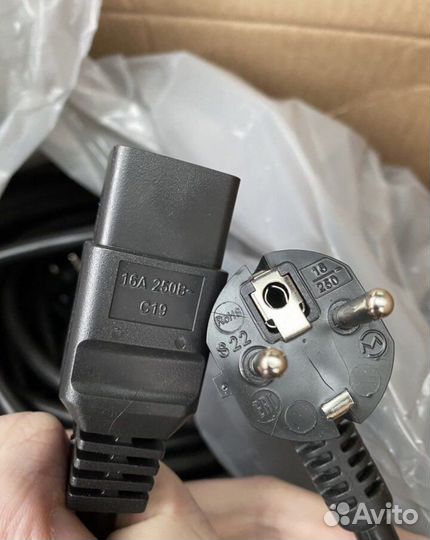 Кабель питания C19