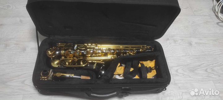 Саксофон альт