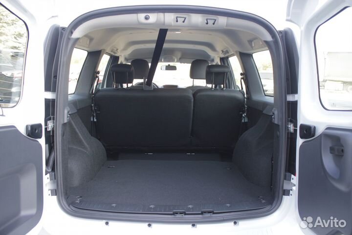 LADA Largus 1.6 МТ, 2024